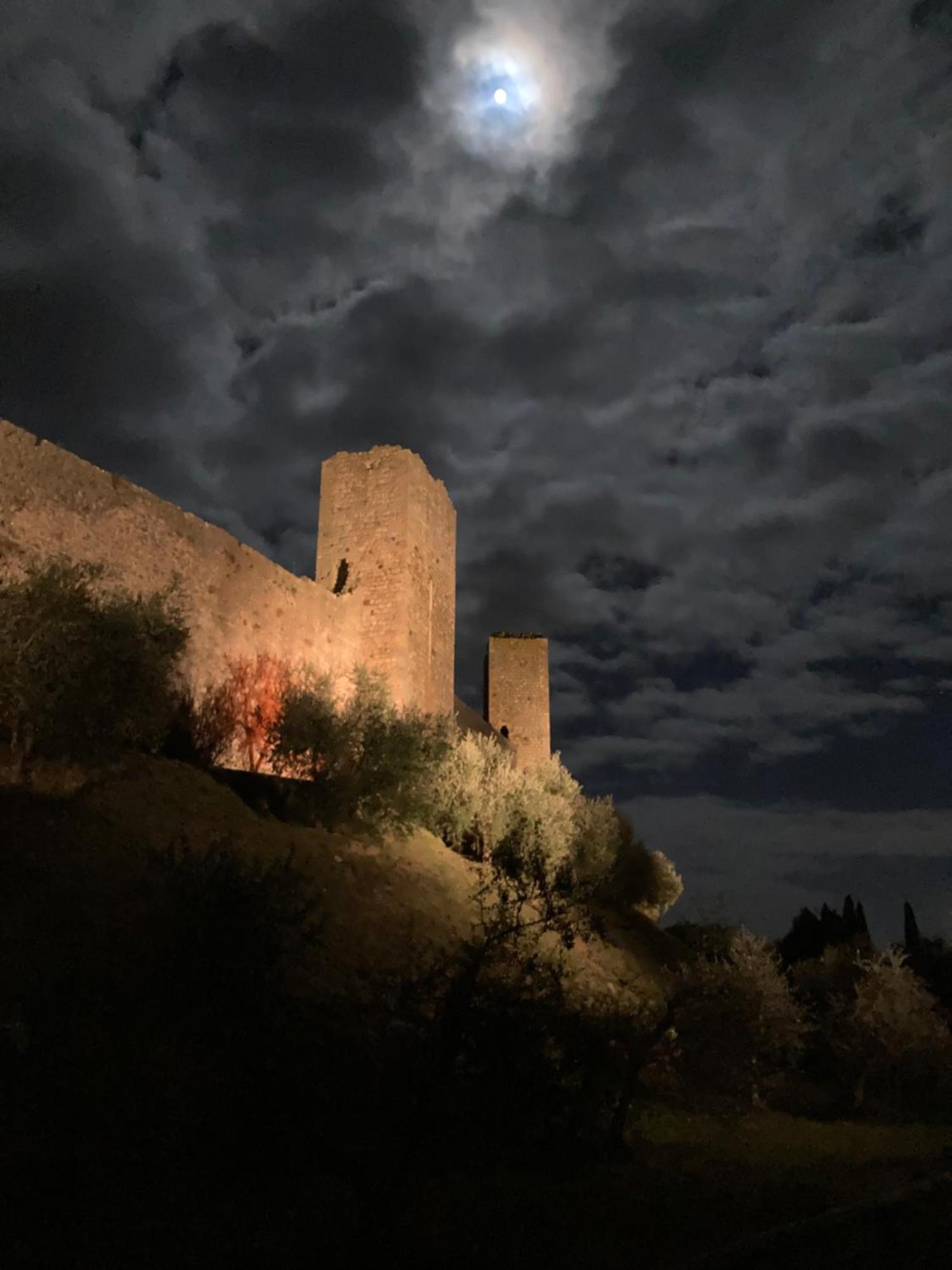 Monteriggioni Castello Villa Eksteriør billede