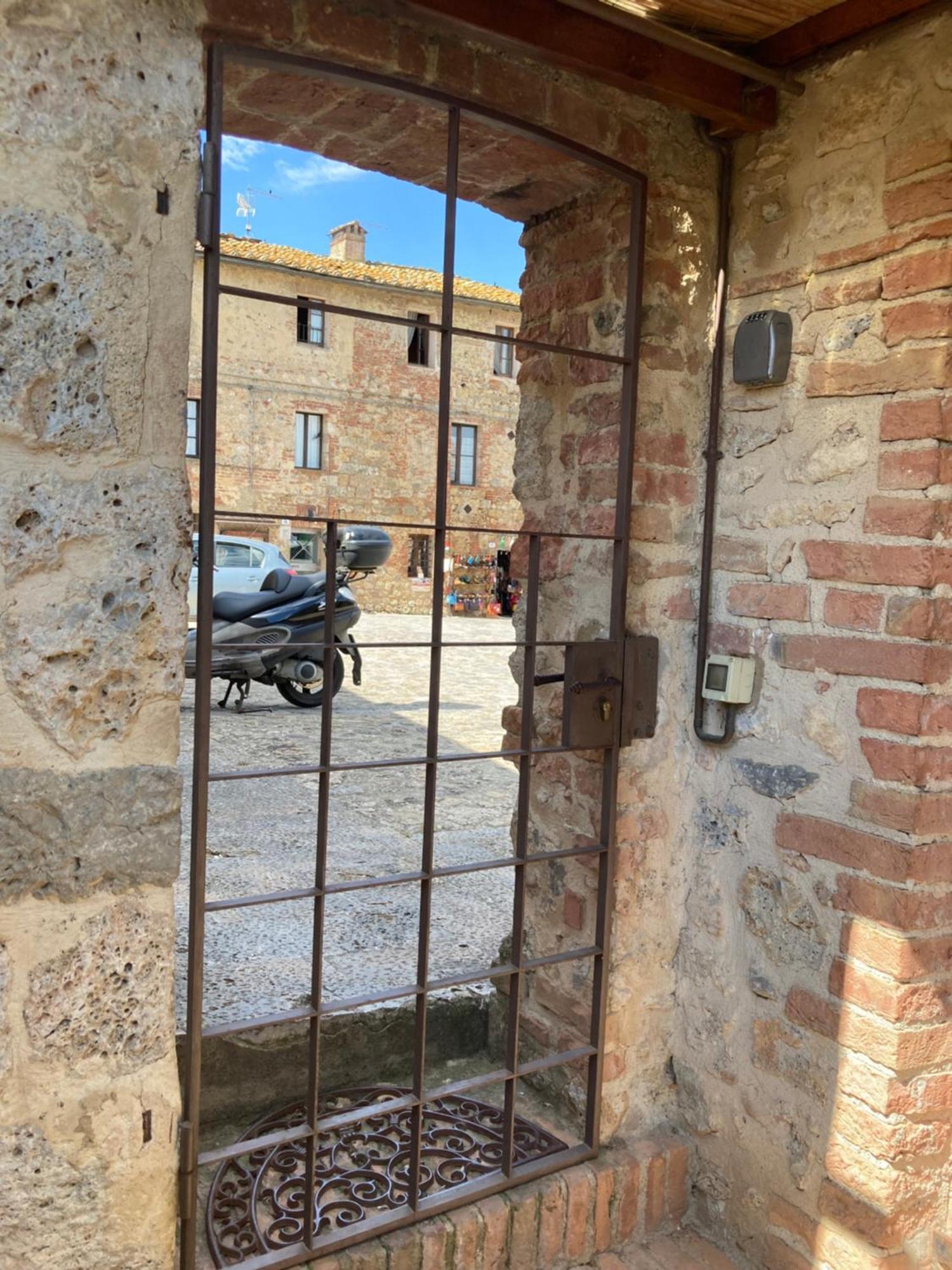 Monteriggioni Castello Villa Eksteriør billede